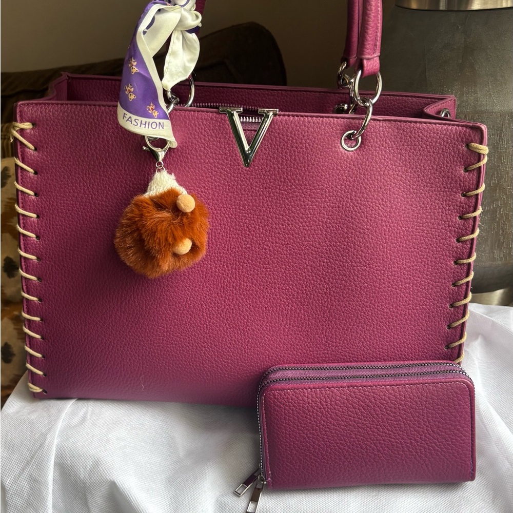 NWT 2 pieces set 🔥 burgundy LG Vegan leather zip Tote/Crossbody Bag with Wallet